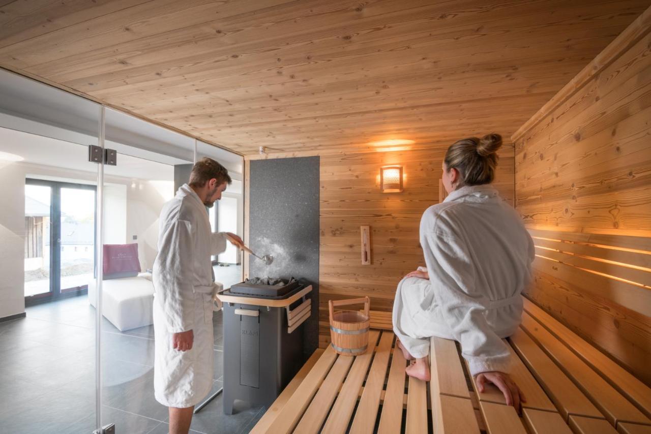 Chalet-Ferienwohnung Giebeltraum, 115 Qm, Wellness/Fitness/Sauna - Bergroedelhof Feilitzsch Zewnętrze zdjęcie