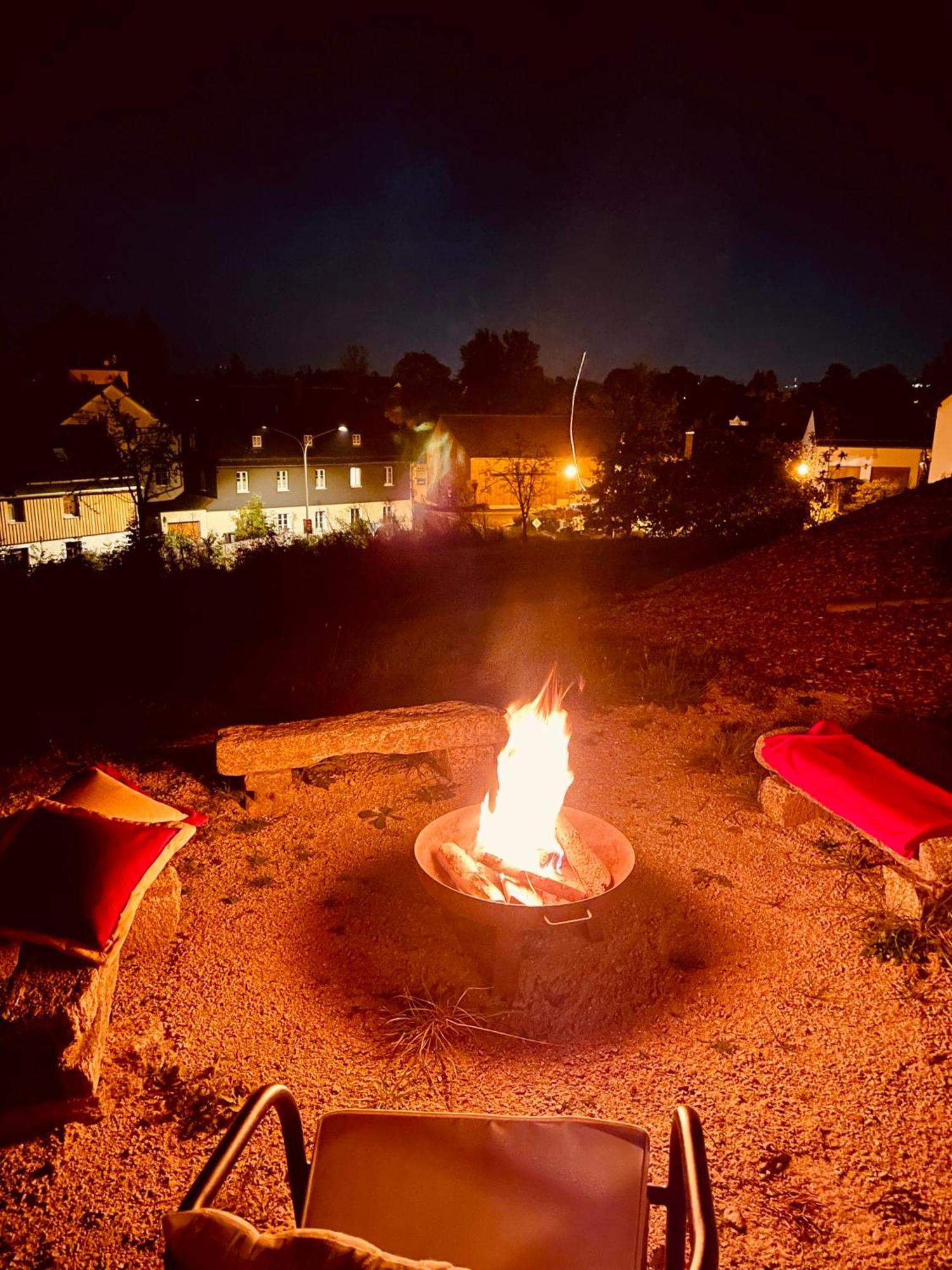 Chalet-Ferienwohnung Giebeltraum, 115 Qm, Wellness/Fitness/Sauna - Bergroedelhof Feilitzsch Zewnętrze zdjęcie